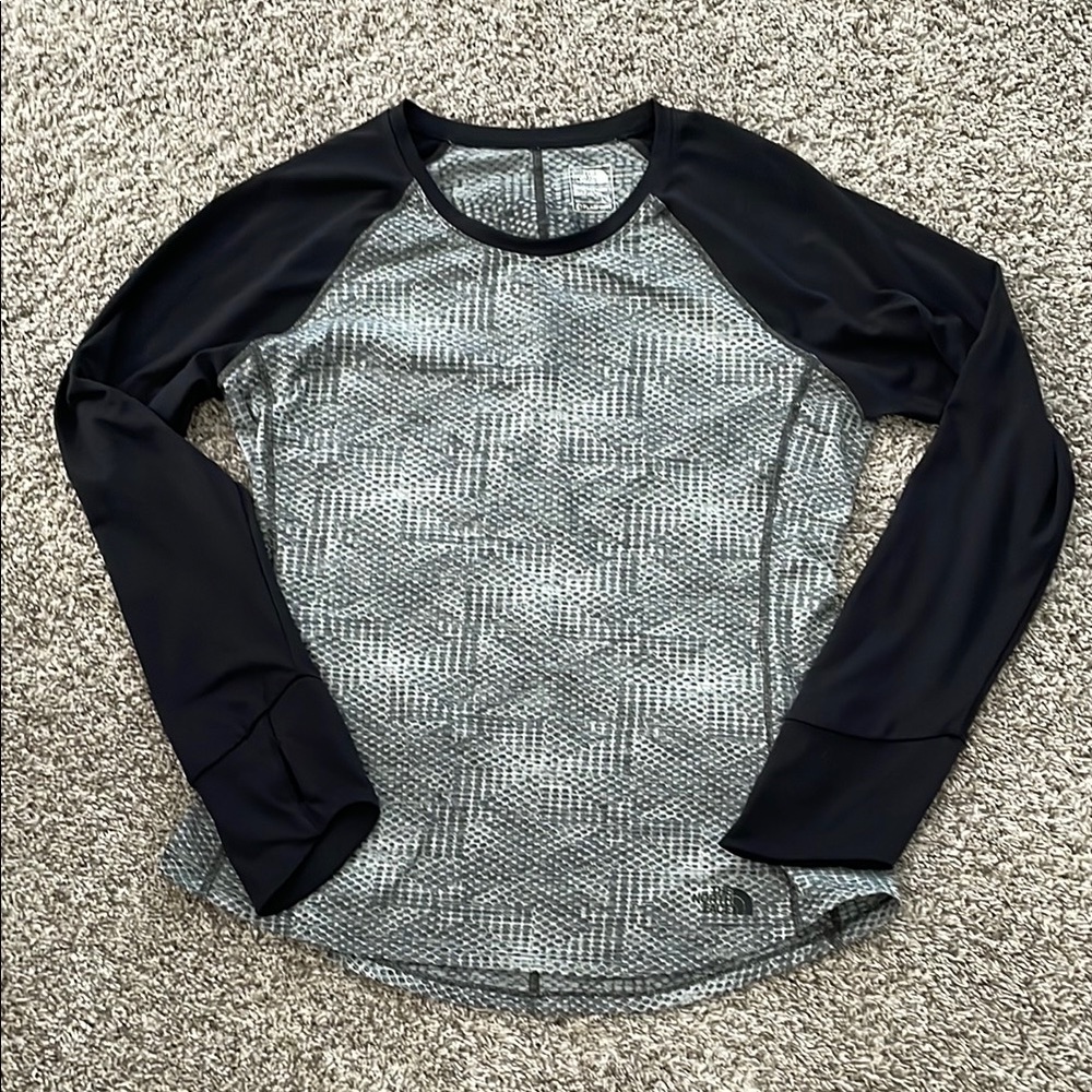 Women's North Face flash dry active long sleeve top